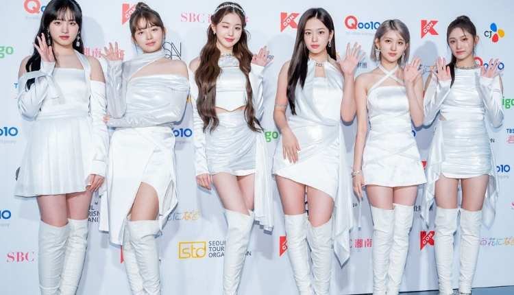 يتفاعل مستخدمو الإنترنت مع اداء فرقة آيف لاغنية نيوجينز Hype Boy