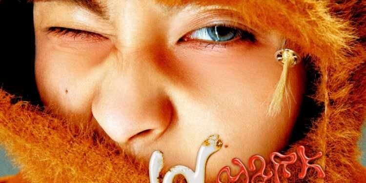 يستعد مارك لي لاصدار اغنيته المنفردة Golden Hour مع اعلانات