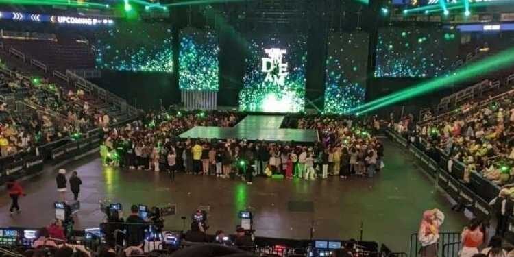 لماذا أقامت انسيتي دريم حفلاتها في الولايات المتحدة؟