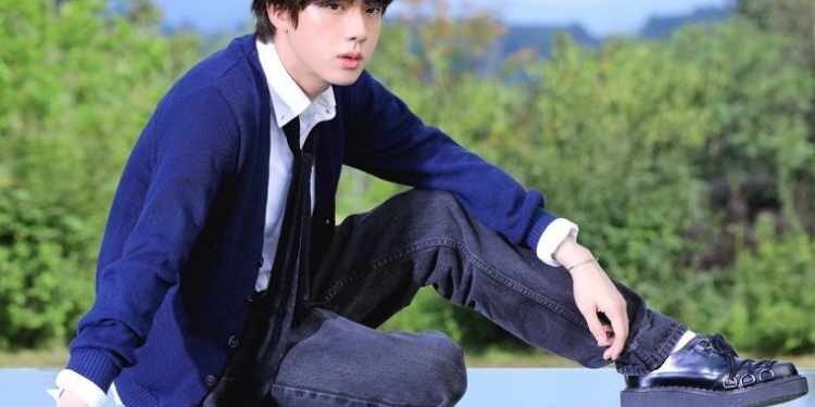 رسالة جين للارمي بمناسبة الذكرى العاشرة لترسيم bts