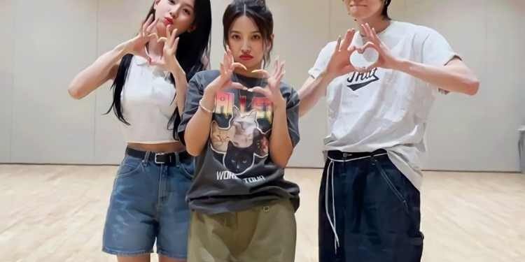 سويون و مييون جي ايدل و يونجون TXT في تحدي كوينكارد