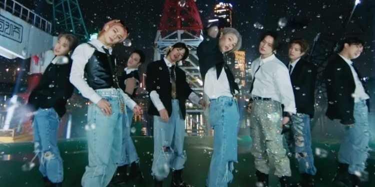 عادت ستراي كيدز مع S-Class لكن ماذا يقول مستخدمو الانترنت