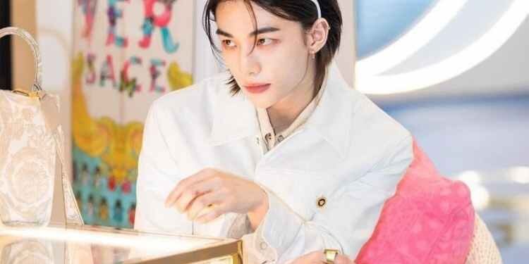 تعيين هيونجين سفيرا للعلامة التجارية فيرساتشي