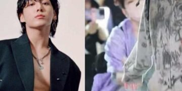 معجبة تندفع نحو جونغكوك في المطار و تجعل الارمي قلقا