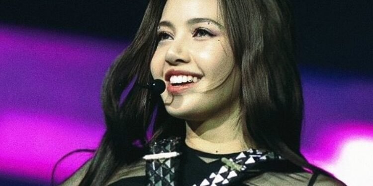 حساب انستغرام ليسا الأغنى بين الايدولز الكيبوب