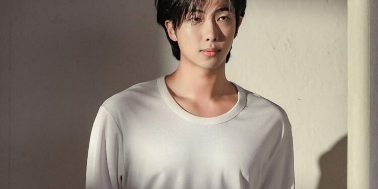 نامجون يشارك اغنية مسيئة للاسلام