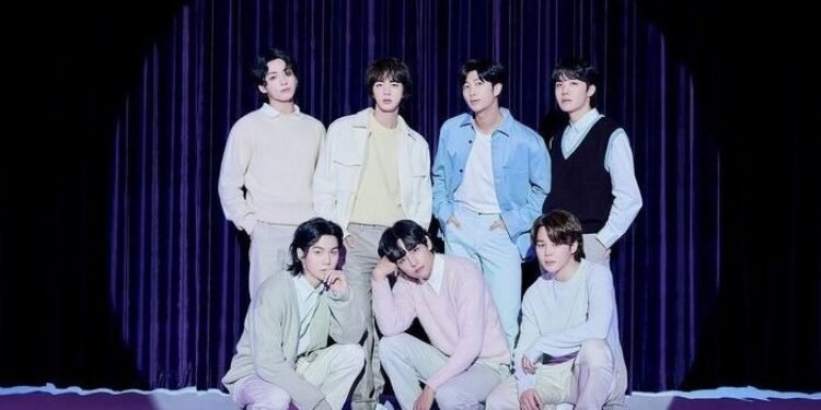 أغنى عضو في BTS في عام 2023 : قيمة ثروة جميع الاعضاء