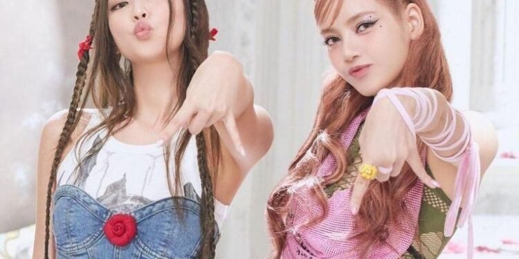 اتهام وايجي بسوء معاملة ليسا مقابلة الاهتمام بجيني : الكوريين