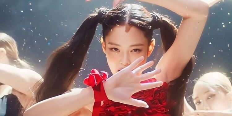 اختيار جيني كاقوى فنانة منفردة في صناعة الترفيه الكورية و لا وجود لكيم تايهيونغ