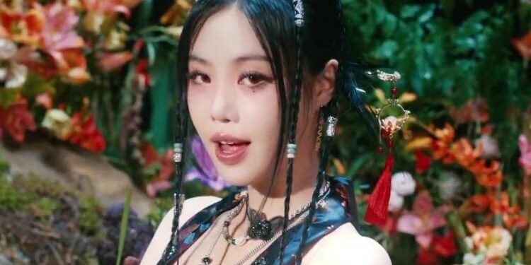 تظهر سوجين مع AGASSY و تدخل المخططات : آراء الكوريين