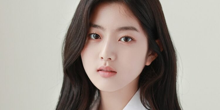 شين اون سو : العمر , الطول , مسلسلات , انستغرام