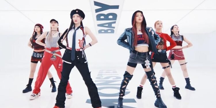 فرقة بيبي مونستر تظهر لأول مرة أخيرا مع Batter up