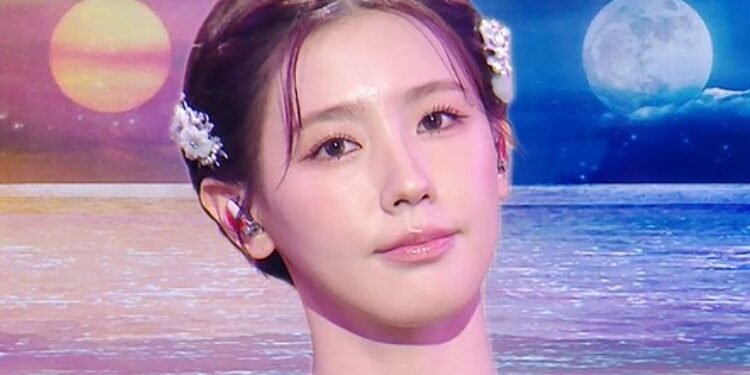 تتعرض مييون من جي ايدل للسخرية بسبب صوتها السيء خلال حفل MBC Drama