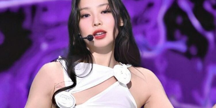 تتصدر جيني سمعة العلامة التجارية للايدولز الأناث لشهر يناير 2024