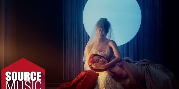 تثير ليسيرافيم الحماس لعودتها مع Easy بفيديو تشويقي سينمائي : آراء الكوريين