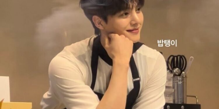 سونغ كانغ يعمل موظف بدوام جزئي في مقهى جوديفا : آراء الكوريين