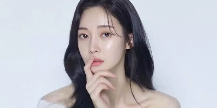 اريوم عضوة تيارا سابقة حاولت انهاء حياتها