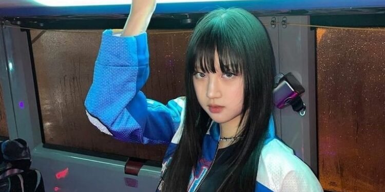 كيم من فرقة vvup ايدول مسلمة