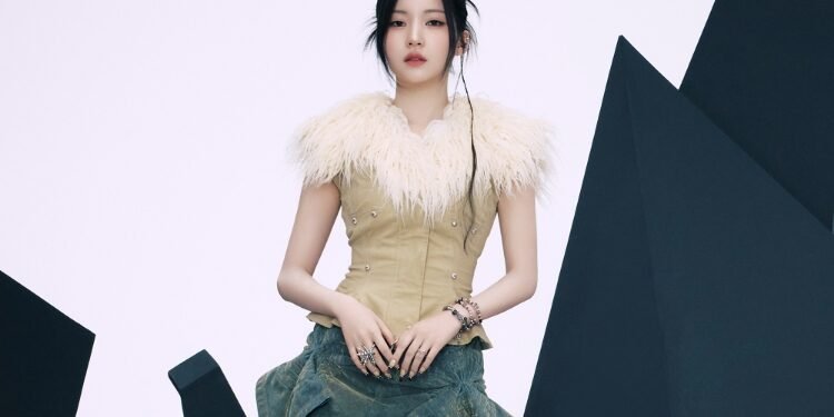 اسا Asa - عضوة فرقة بيبي مونستر : الطول , العمر , نمط الشخصية و المزيد