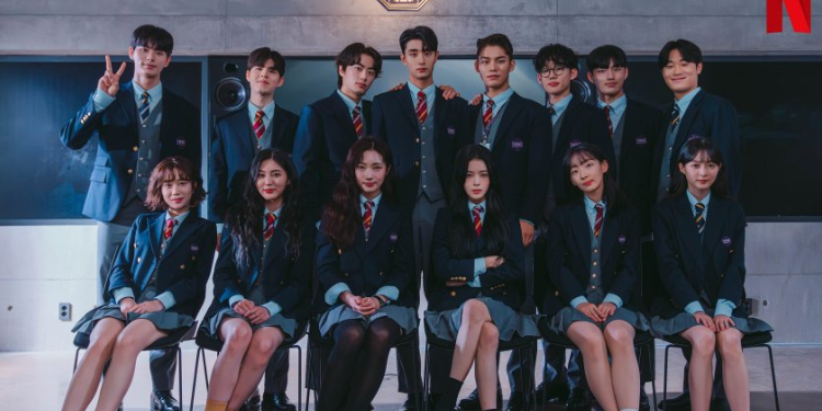 مسلسل هرمية على نتفليكس : القصة ، الأبطال ، و العرض