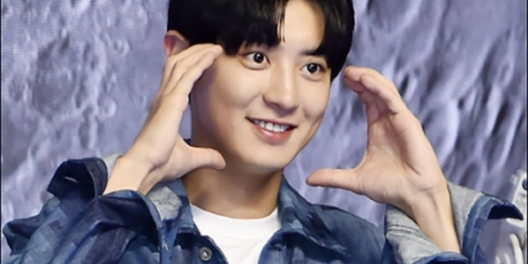 فشل تشانيول في ملء مقاعد حفلته القادمة : آراء الكوريين