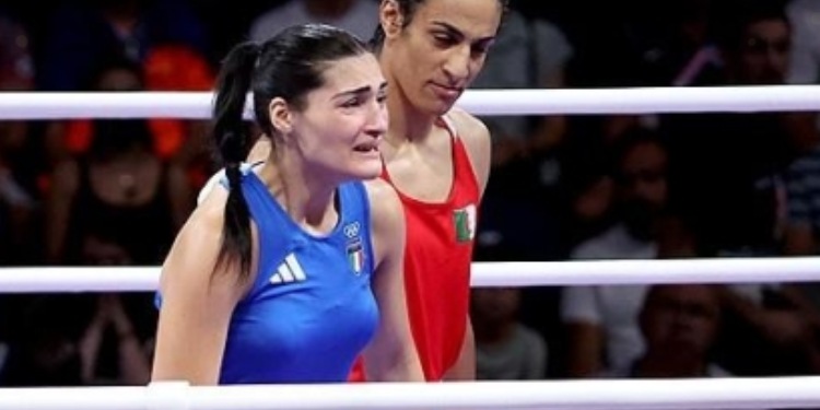 يعلق الكوريون على مباراة الملاكمة العربية خليف ضد الايطالية كاريني