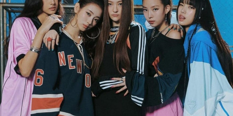 فرقة ميووف تتعرض لانتقادات لاذعة بسبب ادعاءاتها بالتكلف و الغرور