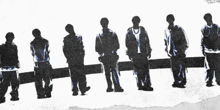 تعلن وكالة JYPعن فرقة فتيان KickFlip جديدة