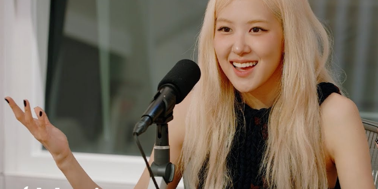 اتهام روزي باستغلال حياتها العاطفية لترويج لألبومها rosie