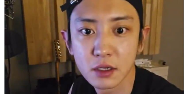 تشانيول يتعرض لموقف محرج أمام معجبيه: آراء الكوريين