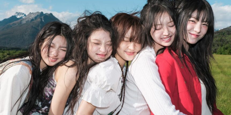 اغنية فرقة كي كي - شقيقات ايف - Debut Song تتلقى ردود فعل متباينة: آراء الكوريين