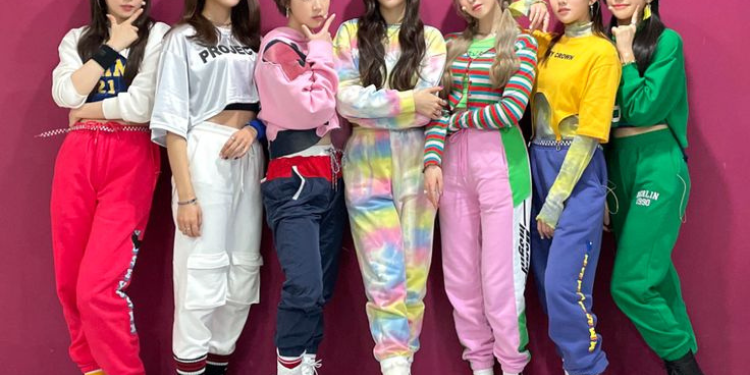 فرقة ويكلي أنهت المجموعة بأكملها عقدها مع IST… آراء الكوريين