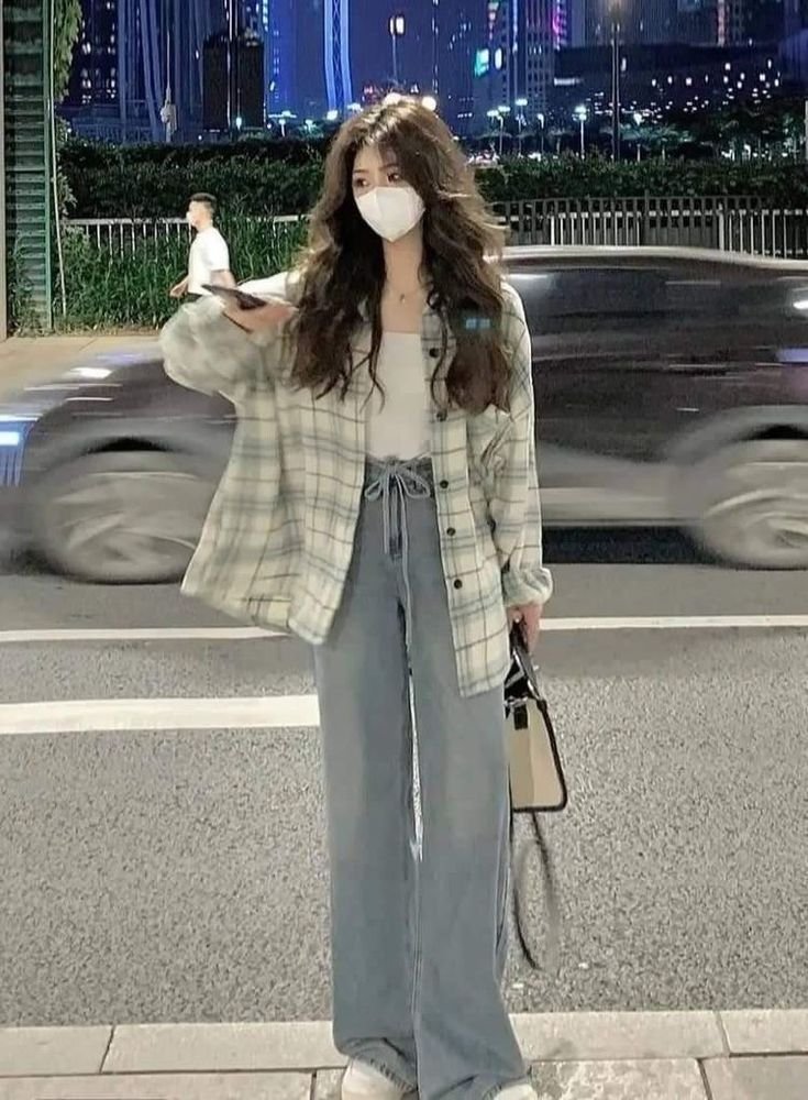 اختبار فرقة لي سيرافيم : من أنت من فتيات وكالة bts