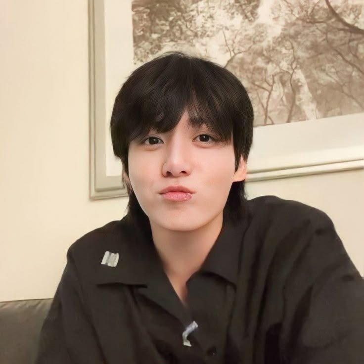 اختبار جونغكوك و جيمين bts : من سيحبك الموتشي ام الماكني ؟