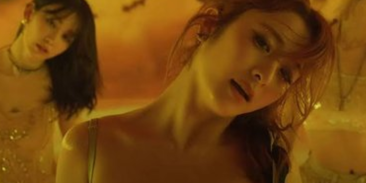 فرقة ليسيرافيم تعود مع HOT (مترجمة): آراء الكوريين