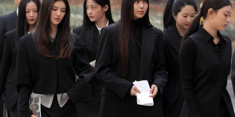 نيوجينز ترغب بانهاء العقد لأن هايب لا تحبهم وفقا لجانب أدور