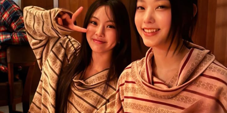 خلاف بين والدي احدى عضوات نيوجينز يثير جدلا واسعا؟ نقاش الكوريين