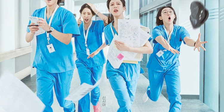 مسلسل كتاب المقيم Resident Playbook: القصة اسماء الفنانين والمزيد