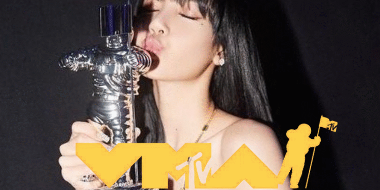 فوز ليسا بجائزة أفضل كيبوب في حفل VMAs 2025 يثير جدلا واسعا