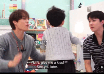 كاي وسيهون من فرقة إكسو يُثيران غضبًا بعد إصابة طفل صغير بصدمة نفسية نتيجة أفعالهما