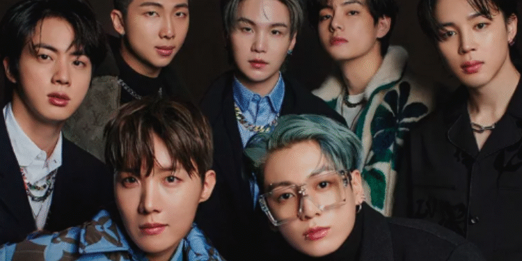 هايب تحاول تدمير بتس واستغلال اسمها وأرباحها لصالح فرقها الجديدة