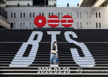 حفل بتس القادمة في سيول تتعرض لانتقادات شديدة؟ آراء الكوريين